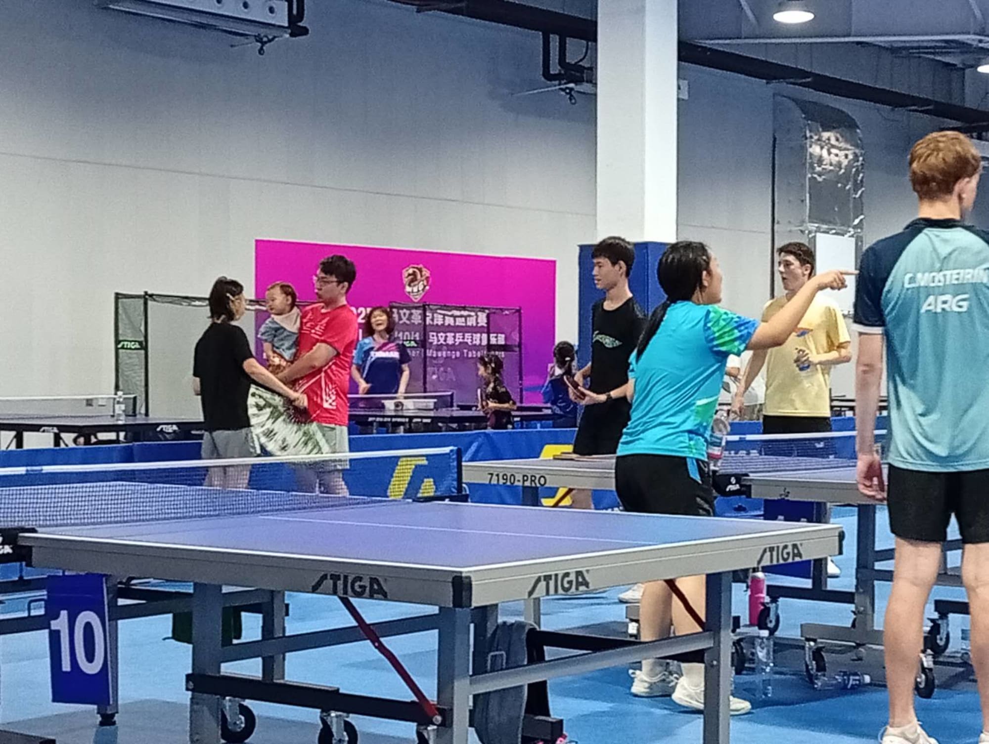 Spieler mit Swiss-Trikot in der Pause
